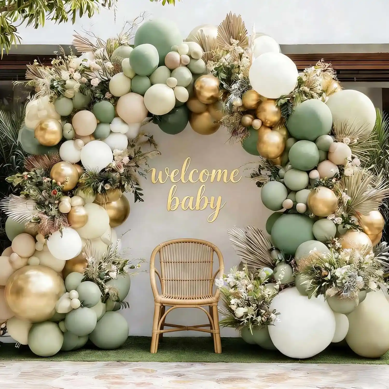 Salbeigrüne Babyparty-Ballongirlande